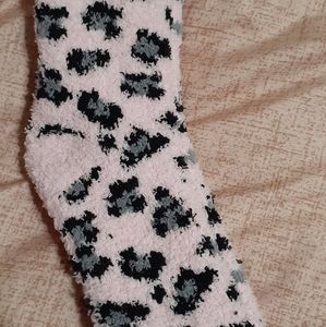 Leopard fuzzy socks